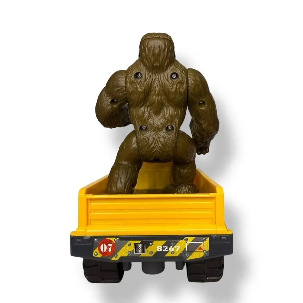 Red Box Light & Sound Gorilla Transporter Truck & Gorilla Figurine‎ Toy